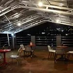 Guest House Salon Fora Gegerkalong Setiabudhi Bandung