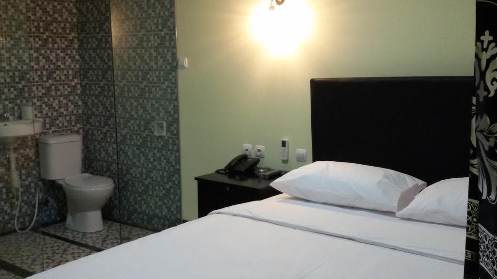 Wisma tamu Salon Fora Gegerkalong Setiabudhi