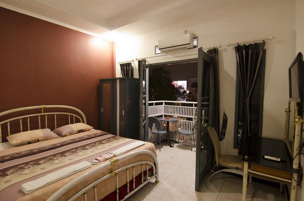 Salon Fora Gegerkalong Setiabudhi Wisma tamu